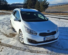 Kia Ceed 1.6 GDi SW Gold s paketom Zlatá edícia - 3