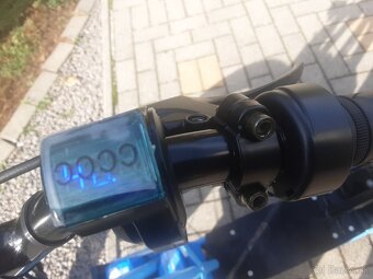 Kolobežka-elektrická aj na100km - 3