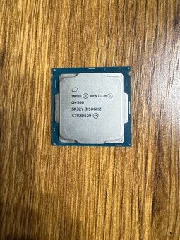 Predám procesor Intel Pentium G4560 SR32Y 3.50GHz do PC. - 3