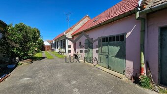 Rodinný dom s veľkým pozemkom 2300 m2 - Kostolná pri Dunaji - 3