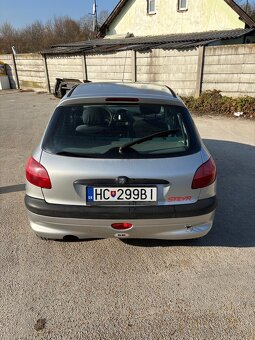 Peugeot 206 - 3