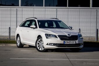 Škoda Superb Combi 2.0 TDI 4x4 Style DSG - 3