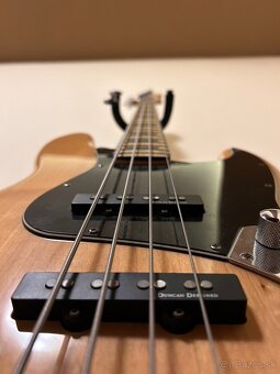 Squier Jazz bass - 3