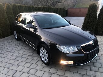 Škoda Superb Sedan 2.0 TDI CR 176ooo KM - 3