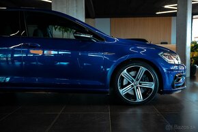 Volkswagen Golf R 7,5 2.0 TSI 4MOTION - 3