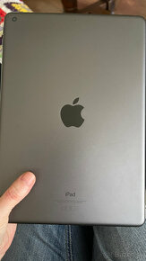 iPad 10.2 256 GB WiFi Vesmírne Sivý 2021 - 3