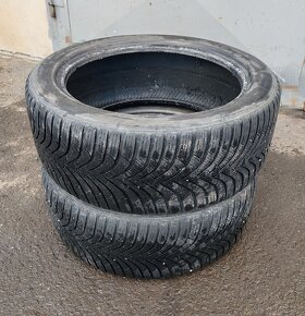 225/45 R17 - 3