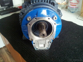 Predam elektromotor 220/380V - 3