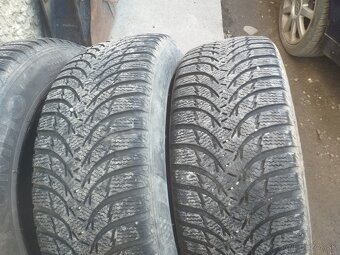 225/60 R17 Kumho Wintercraft wp51 - 3