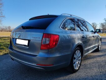 Škoda Superb Combi 2.0 TDI CR 125kw Elegance - 3