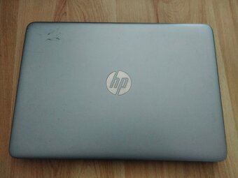 predám Hp elitebook 745 G4 - 8gb ram - 256gb ssd - 3