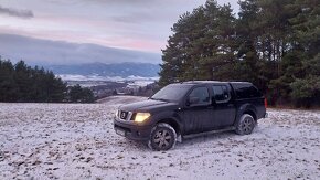 Nissan navara D 40 - 3