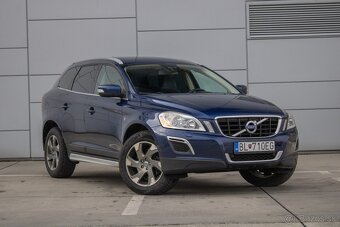 Volvo XC60 D5 AWD Momentum - 3