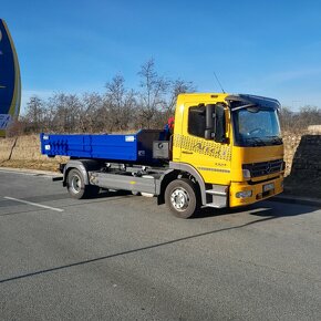 Predám Mercedes-Benz Atego 1324, hákový nosič - 3