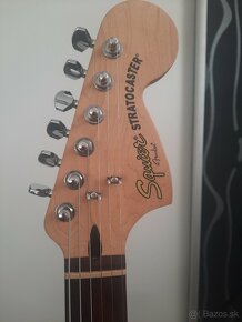 Fender squier deluxe hot rails stratocaster - 3