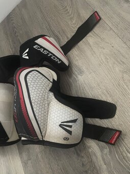 Predám lakťačky Easton Synergy 450 - 3