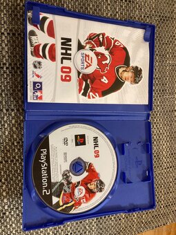 Ponúkam na predaj hru na PS2 - NHL 09 - 3