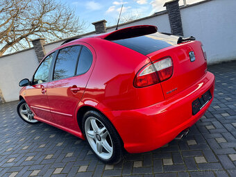 Seat Leon 1.8 T FR 132KW-180PS REDD TOP STAV - 3