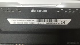 PREDANÉ // Predám 16GB RAM Corsair Vengeance RGB Pro - 3