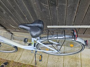 KRASNY ELEGANTNY DAMSKY BICYKEL s KOSIKOM - 3