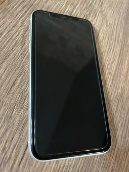 iPhone 11 16 GB - 3