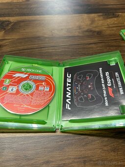 Xbox one, Xbox 360: Fifa, F1, Metalgearrising - 3