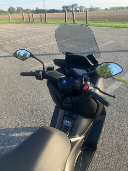 Yamaha xmax 125 - 3