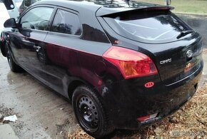 KIA Pro Ceed 1.4 2009 predám MOTOR G4FA, AIRBAGY SADA - 3