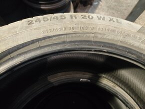 Continental winter contact 245/45 r20 - 3