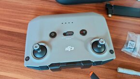 Dron DJI Mini 2 fly more combo - 3