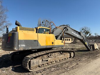 VOLVO EC250DL - 3