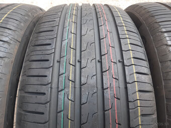 235/50 R19  -letné Continental - 3