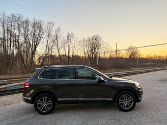 Volkswagen Touareg 3.0  193kw Facelift  Bluemotion - 3