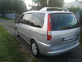 Citroën C8  2,0 Hdi 100kw r. v. 2009 7 miest. - 3