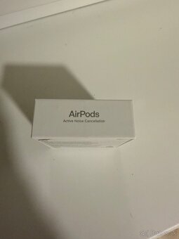 Predám Nové Apple AirPods 4 - 3