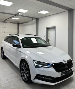 Skoda Superb Sportline 2.0TDI 147Kw 4x4 Black Packet/Matrix - 3