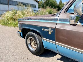 1984 Chevrolet C10 Scottsdale | 5.0 V8 | Kalifornie - 3