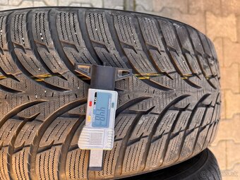 215/60R16 Nokian zimne - 3