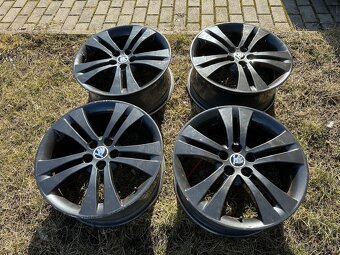 5x100 R17 monte Carlo - 3