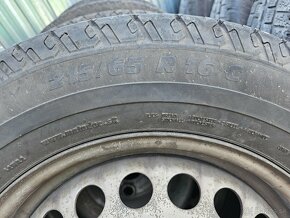 Predám zimné pneumatiky s diskami 215/65 r16 C.. VW T5. - 3