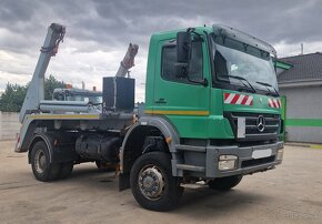 Predám Mercedes-Benz AXOR E3 4x4 reťazový nosič kontajnerov - 3