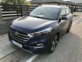 HYUNDAI TUCSON 2.0 CRDi 4x4 AUTOMAT - 3