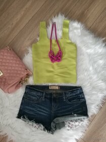 Crop top a šortky - 3