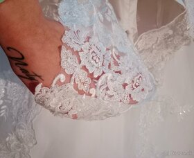 Predám krásne svadobné šaty - 3