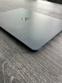 Predám Apple Macbook Air M2 2022 Midnight Blue - 3