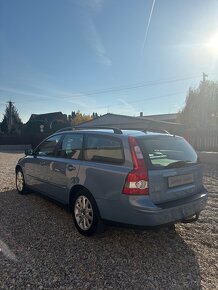 Volvo V50 - 3