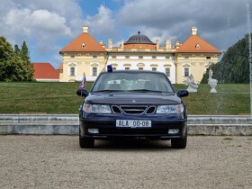 SAAB 9-5 z Pražského hradu - 3