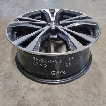 NISSAN disky 5x114.3 R18 7.0J ET40 - 3