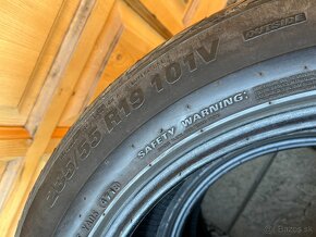 235/55 r19 Kumho - 3