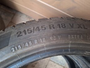 Predám 2ks zimné pneumatiky Continental 215/45 r18 - 3